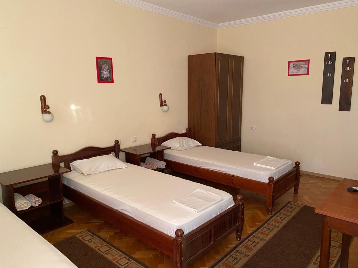 Family Hotel "May" Petrics Kültér fotó