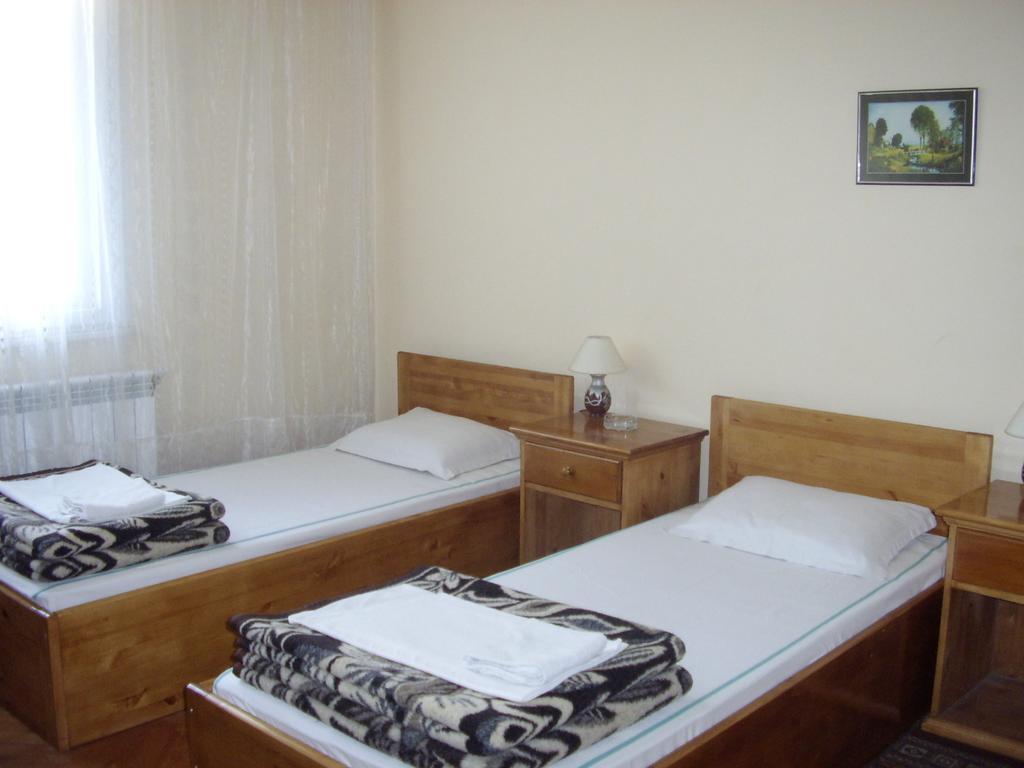 Family Hotel "May" Petrics Szoba fotó