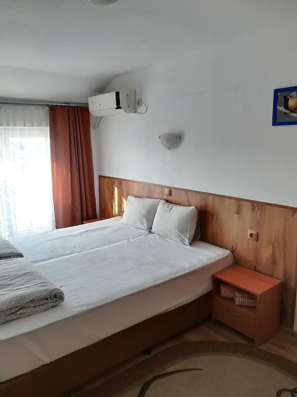 Family Hotel "May" Petrics Kültér fotó